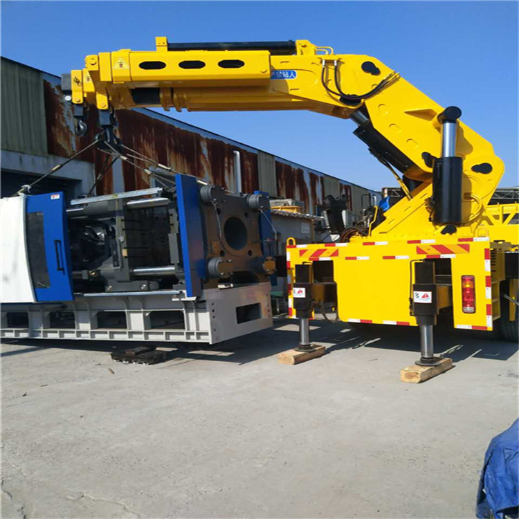 椰林镇 大吨位折臂吊出租费用解析：一小时租赁多少钱