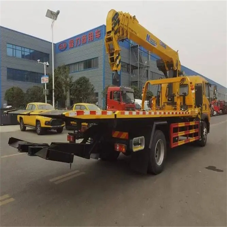 椰林镇附近小随车吊出租电话，轻松解决搬运烦恼