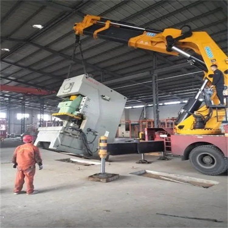 椰林镇80吨折臂吊车出租附近电话