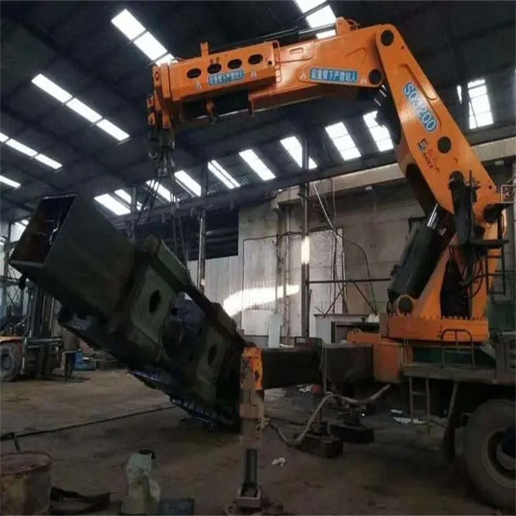 椰林镇130吨折臂吊车出租吊机租赁附近电话